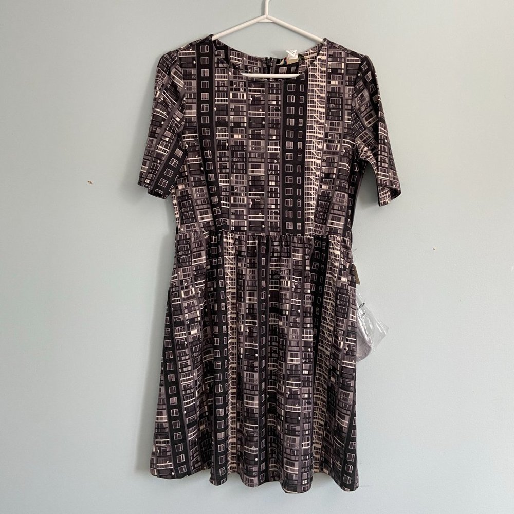 Yumi Apartment Print Black Mini Dress with Belt